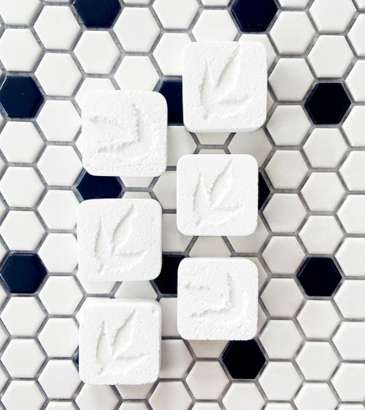 Toilet Bomb Cleaning Tabs-6 pk