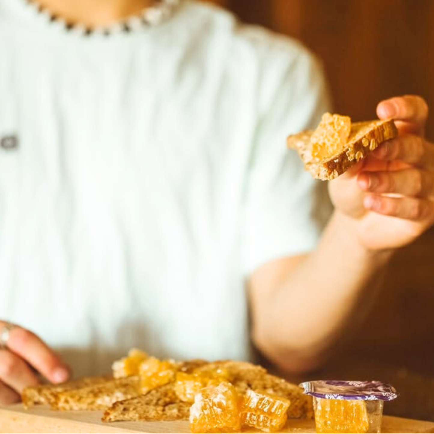 Honeycomb•100% Pure Raw